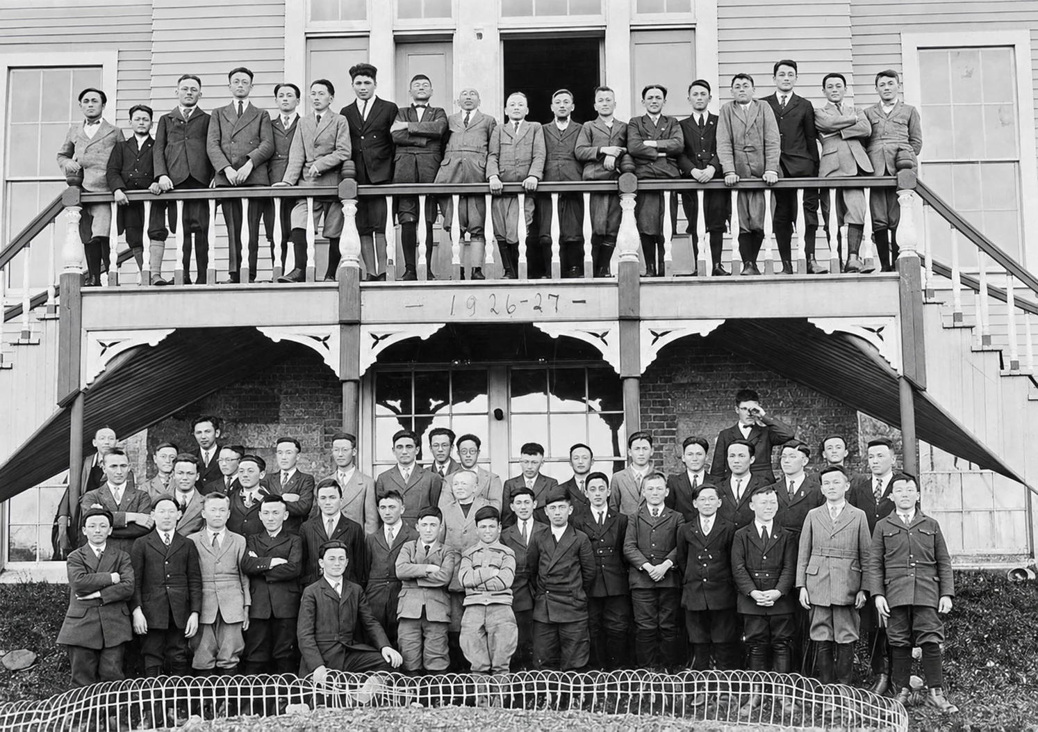 Os menores em 1927–1928